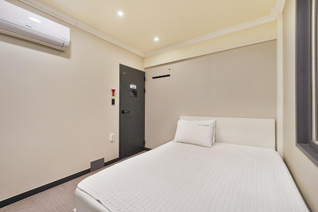Top Motel Busan Esterno foto