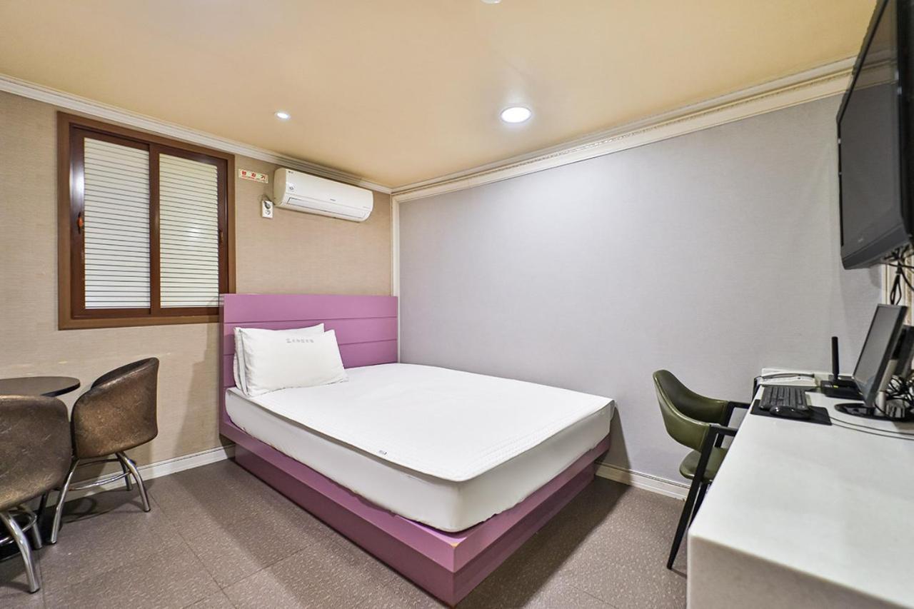 Top Motel Busan Esterno foto
