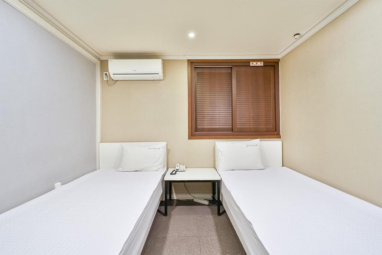 Top Motel Busan Esterno foto